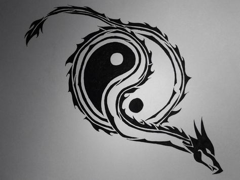 Yin and yang with dragon Dragon Yin Yang Tattoo, Dragon Henna, Yin Yang Dragon, Ying Yang Symbol, Koi Dragon, Balance Tattoo, Tattoo Wallpaper, Ying Yang Tattoo, Yin Yang Art