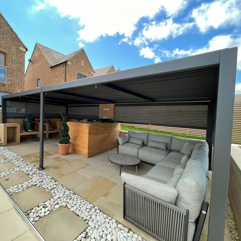 Roofed Pergola, Poolside Pergola, Bbq Hut, Louvered Pergola, Cosy Lounge, Modern Pergola, Back Garden Design, Metal Pergola, Aluminum Pergola