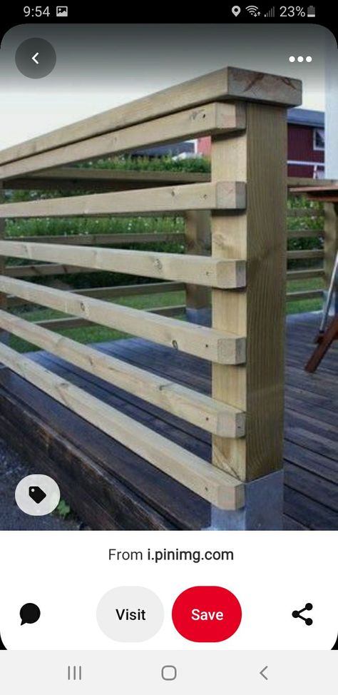 Horizontal Deck Railing Wood, Wood Porch Railing Ideas, Privacy Screen Outdoor Diy, Horizontal Deck Railing, Deck Railing Diy, Porch Handrails, Deck Handrail, Wood Deck Railing, Porch Railing Designs