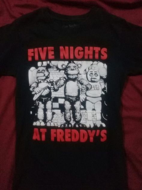 i wish i had this (≖͞_≖̥) Silly Shirt, Freddy Fazbear, Mia 3, Swaggy Outfits, Selling Clothes, Five Night, Dream Clothes, Look Cool, Fashion Company