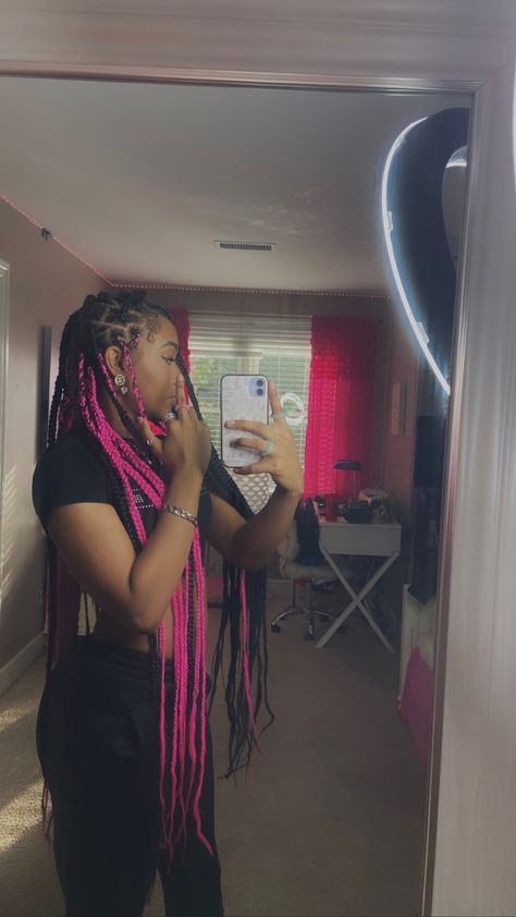 Pink A Boo Braids, Peck A Boo Braids, Peak A Boo Braids Pink, Peek A Boo Faux Locs, Pink And Black Bohemian Braids, Peeks Boo Braids, Pink And Black Braids With Beads, Peakaboobraids Pink And Black, Black And Pink Peek A Boo Box Braids