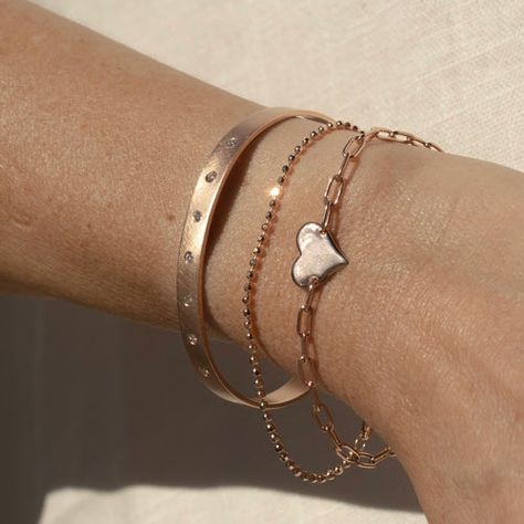 Gold Heart Bracelet, Rose Gold Heart, Heart Chain, Authentic Jewelry, Hinged Bangle, Gold Heart, Precious Gemstones, Heart Bracelet, Heart Of Gold