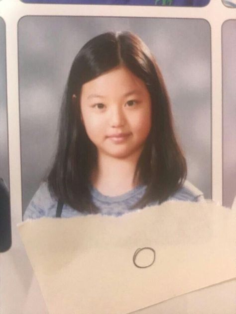 Wonyoung Predebut, Winner Ikon, Iz One Wonyoung, Wonyoung Icons, Zero Wallpaper, Id Photo, Funny Science Jokes, Childhood Photos, Kpop Girl Bands