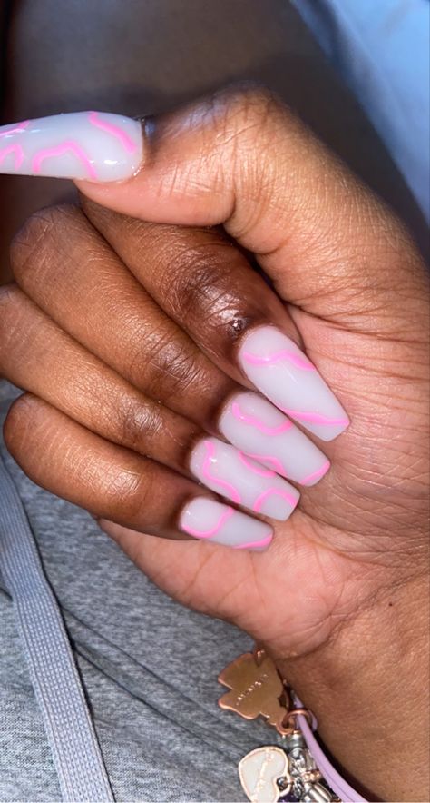 Milky White And Pink Nails, Pink Swirl Nails, White And Pink Nails, Milky White Nails, Swirl Nails, Girls Natural Hairstyles, Pink Swirls, Milky White, White Nails