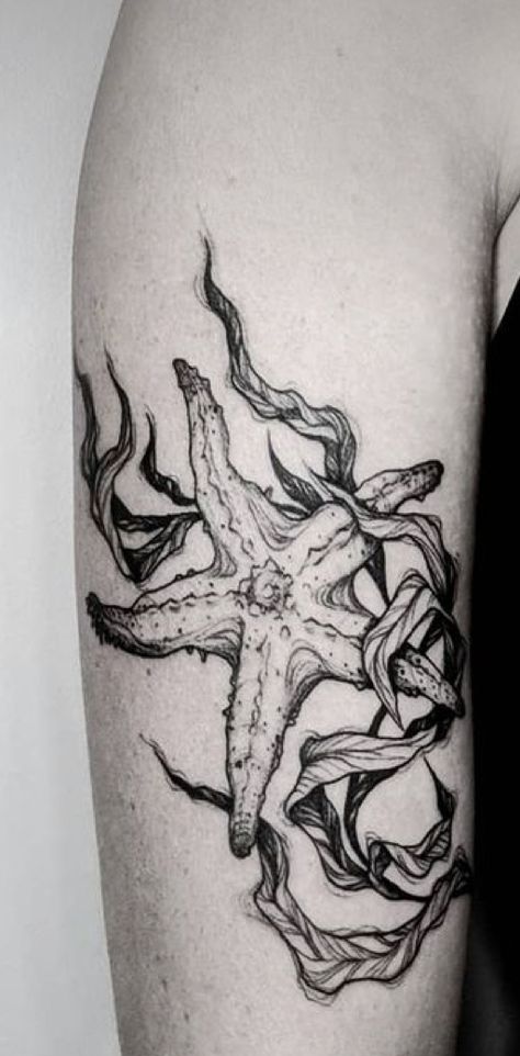 Dark Sea Tattoo Ideas, Underwater Creatures Tattoo, Octopus Tattoo Stomach, Ocean Life Sleeve Tattoo, Feminine Pirate Tattoo, Sea Tattoo Ideas Sleeve, Gothic Ocean Tattoo, Sea Animals Tattoo Sleeve, Wild Life Tattoos Sleeve