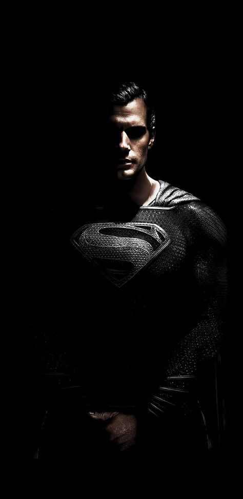 Superman Black Suit Superman Wallpaper Iphone, Superman Cavill, Superman Hd Wallpaper, Superman Black Suit, Zack Snyder Justice League, Wallpaper Iphone 12, Henry Superman, Black Superman, Superman Pictures