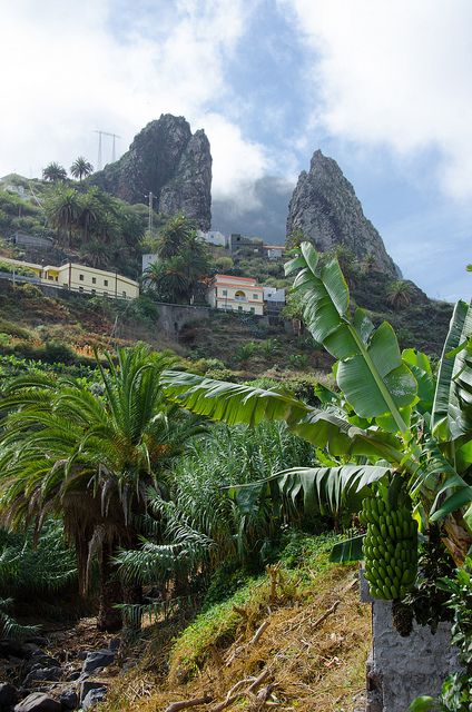 La Gomera | La Gomera is one of Spain's Canary Islands, loca… | Flickr Spain Cities, Southern Europe, Island Travel, Island Beach, Canary Islands, Atlantic Ocean, The Atlantic, Places Around The World, The Seven