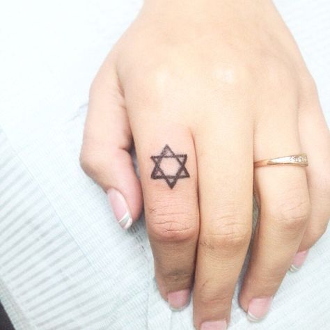 Jewish Star Tattoo, Star Finger Tattoo, Star Of David Tattoo, Jewish Tattoo, David Tattoo, Cool Tattoos For Girls, Jewish Stuff, Badass Girl, Small Girl Tattoos