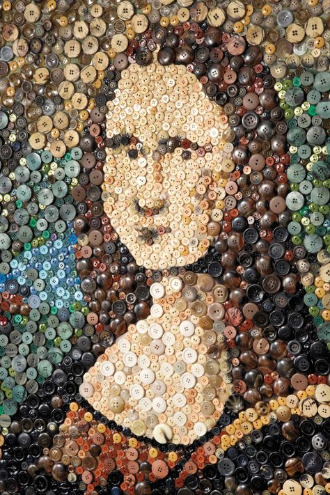 Mona Lisa & fun button projects Mona Lisa Parody, Art Parody, Famous Artwork, Button Art, Button Crafts, Joanns Fabric And Crafts, Vintage Buttons, Tolkien, Altered Art