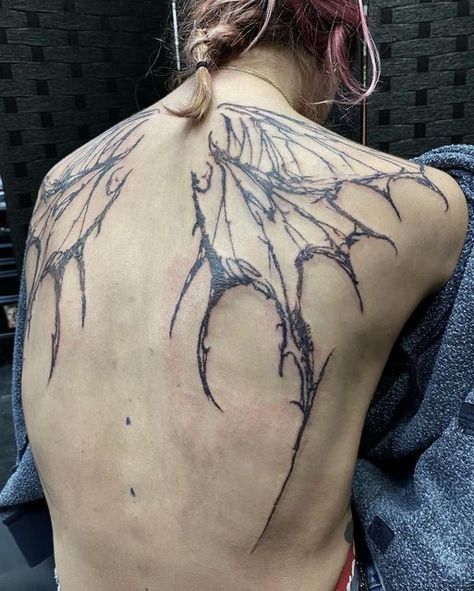 Cybersigilism Back Tattoo Wings, Dragon Cybersigil, Cybersigil Tattoo Back, Neotribal Tattoo Design Back, Neotribal Back Tattoo, Aggrogoth Tattoo, Cybersigil Tattoo, Neotribal Tattoo Design, Neotribal Tattoo