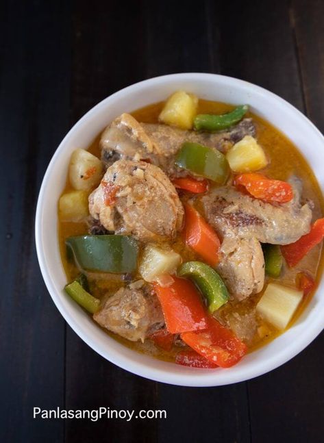 Pininyahang Manok Recipe, Pininyahang Manok, Bagoong Alamang, Pineapple Chicken Recipes, Chicken Dishes Easy, Soup Dish, Chicken Slices, Sour Soup, Pineapple Chicken