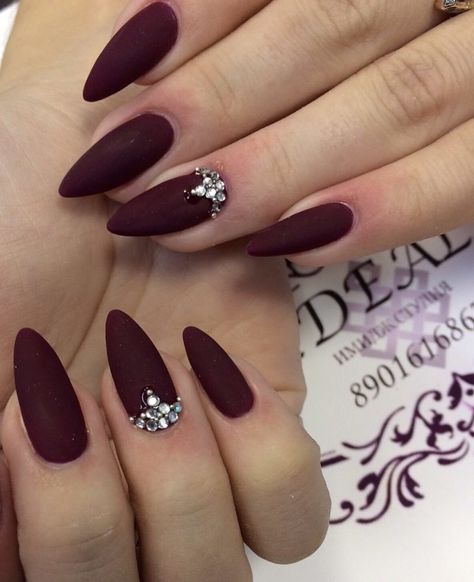 Matte Burgundy Nails Almond, Nail Diamond Design, Red Wedding Nails For Bride, Maroon Almond Nails, Matte Burgundy Nails, Maroon Nail Designs, Burgundy Acrylic Nails, Red Matte Nails, Wine Nails