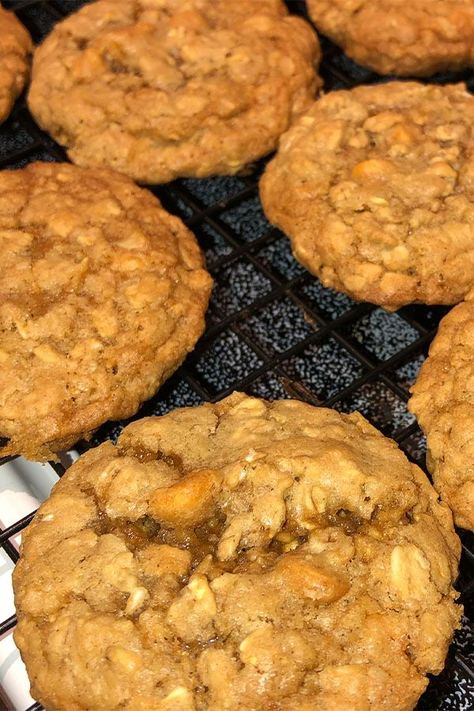 Oatmeal Scotches 12 Tomatoes, Oatmeal Scotchies Cookies 12 Tomatoes, Recipes Using Cinnamon, Oatmeal Scotchies Cookies, Easy Oatmeal Cookie Recipe, Creamed Soups, Butterscotch Cookies Recipes, Butterscotch Chip, Oatmeal Butterscotch