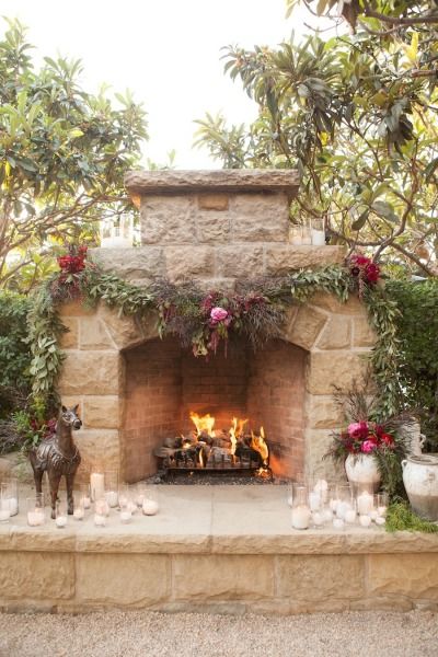 Beautiful winter wedding decor: http://www.stylemepretty.com/california-weddings/montecito/2014/12/23/elegant-san-ysidro-ranch-holiday-wedding/ | Photography: Melissa Musgrove - http://www.melissamusgrove.com/ Fireplace Wedding Decor, Fireplace Wedding, Fireplace Decorating, San Ysidro Ranch, Wedding California, San Ysidro, Winter Wedding Decorations, Gold And Red, New Year's Day