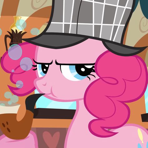 my little pony: fim s2e24 - MMMystery on the Friendship Express | pinkie pie, my little pony, mlp icon pfp Pinky Pie Icon, Pinkie Pie And Maud, Red Icon Pfp, Pinkie Pie Smile, Fluttershy And Pinkie Pie, Pinkie Pie Pfp, Pinkie Pie Icon, Mlp Pinkie Pie, Mlp Pfp