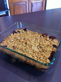 Praise and Coffee: Sue's Famous Blackberry Crisp Blackberry Crisp, Fruit Desserts Easy, Elderberry Recipes, Protein Fruit, Blackberry Recipes, Blackberry Cobbler, Fruit Crisp, Blueberry Crumble, Crumble Topping