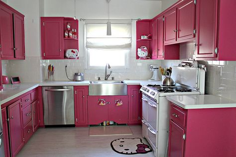 Pink kitchen by our.city.lights, via Flickr Hot Pink Kitchen, Pink Kitchen Cabinets, Pink Cabinets, Kitty Theme, Hello Kitty Kitchen, Hello Kitty House, Painted Kitchen Cabinets Colors, Kabinet Dapur, Cabinet Paint Colors