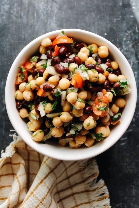 This Chickpea and Black Bean Salad Recipe is perfect for a light lunch! Packed with flavor and healthy ingredients it's so good! Curry Chicken Salad With Grapes, Balela Salad, Curry Chicken Salad, Salad With Grapes, Black Bean Salad Recipe, Chicken Salad With Grapes, Bean Salad Recipe, Black Bean Salad, Chicken Curry Salad