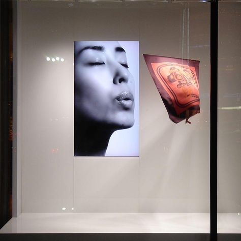 "Blown away" by this display @hermes #windowdisplay #visualmerchandising #visualmerchandiser #storewindow #yoshiokatokujin #hermes #ginza #tokyo #vmlife #vmdaily via @interknot_design Hermes Window, Show Window, Tokujin Yoshioka, Retail Windows, Furniture Logo, Store Windows, Store Displays, Shop Window, Classic Furniture