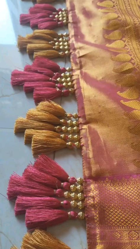 Tassels For Saree Pallu Latest, Saree Kuchulu Latest Designs, Tassels For Saree Pallu, Baby Kuchu Designs, Bridal Saree Kuchu Designs Latest, Saree Kuchu Designs Latest, Kuch Designs, Saree Latkan, Tassels For Saree