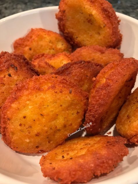 Yucca Fritters, Dominican Party, Dominican Republic Food, Dominican Food, Chicken Wings, Easy Meals, Chicken