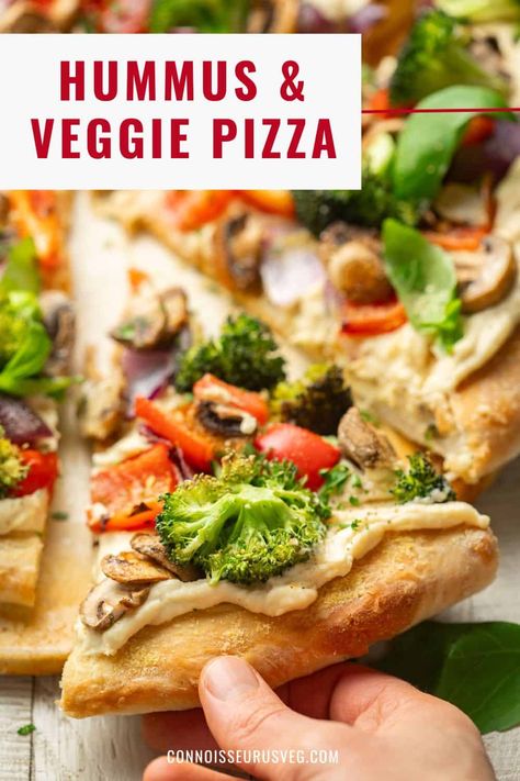 Ready for the easiest, most delicious vegan pizza ever? Get ready for hummus pizza! This pie is slathered in creamy hummus and piled with roasted veggies. Perfect for everything from weeknight dinners to pizza parties. Wfpb Pizza, Veggie Flatbread, Hummus Pizza, Vegan Pizza Recipe, Healthy Vegan Dinner Recipes, Creamy Hummus, Vegan Entrees, Whole Wheat Pizza, Summer Diet