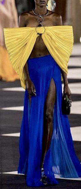 Balmain yellow and blue dress Blue And Yellow Outfit, Neon Demon, Yellow Outfit, Yellow And Blue, Yellow Fashion, Blue And Yellow, Blue Dress, Casual Outfit, Deep Blue