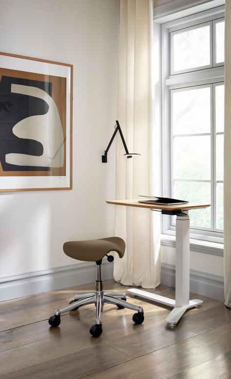 Small Standing Desk, Mobile Standing Desk, Room Acoustics, Mini Desk, Stand Desk, Office Furniture Design, Best Ikea, Hospital Furniture, Sit Stand Desk