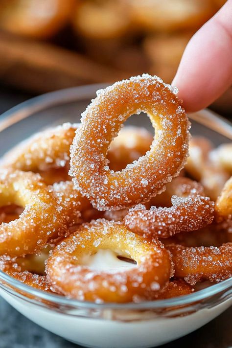 Cinnamon Sugar Pretzel Bites Cinnamon Sugar Pretzel Sticks, Mini Pretzel Bites, Stuffed Pretzel Bites, Sweet Cream Cheese Dip, Pretzel Maker, Cinnamon Sugar Pretzel Bites, Fun Dessert Recipes, Birthday Preparation, Cinnamon Pretzels