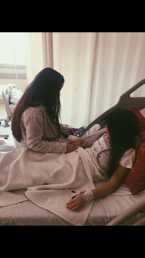 #best #bestfriendgoals  #bestfriends #love #hospital ❤️ Bff Photos, Friend Pics, Hospital Photos, Pregnant Friends, Best Friend Photoshoot, Girlfriend Goals, Best Friends Aesthetic, Friend Goals, Couples Goals