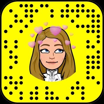 Snap Codes People, Snap Codes, Girl Usernames, Snapchat Codes, Snapchat Usernames, Snapchat Add, Snap Streak, Add Me, Black Wallpaper