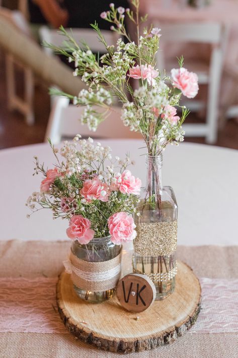 Pink Country Wedding Ideas, Pink Country Wedding, Rustic Pink Wedding, Rustic Wedding Table Setting, Wedding Arbor Rustic, Whiskey Barrel Wedding, Wedding Outdoor Ceremony, Kansas City Wedding Venues, Wedding Venue Outdoor