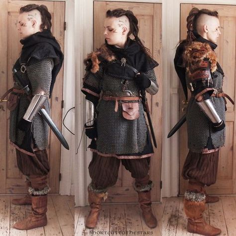 Costume Viking, Viking Armor, Mode Steampunk, Costume Armour, Armor Clothing, Viking Costume, Female Armor, Diy Kostüm, Larp Costume