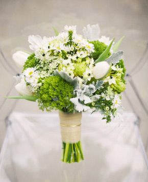 Pretty green and white bouquet Green Wedding Flower Arrangements, White Wedding Flowers Bouquet, Prom Flowers Bouquet, Wedding Flower Bouquets, Bridesmaid Bouquet White, Bridal Party Bouquets, Green Wedding Flowers, Lime Green Dress, Spring Wedding Bouquet