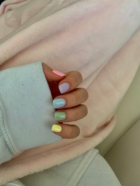 pastel colored easter nails Short Nails Ideas Pastel, Pastel Color Gel Nails, Easter Nails Short Acrylic, Solid Easter Nails, Easter Nails 2024 Short, Easter Pastel Nails Spring, Simple Pastel Nails Short, Spring Pastel Nails Short, Easter Nails Squoval