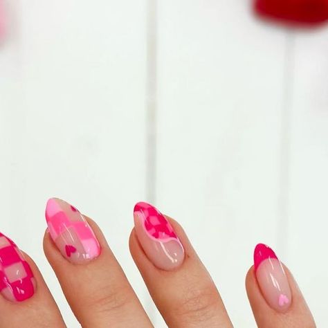 Checkered Valentines Day Nails, Checkered Cherry Nails, Valentine’s Day Almond Nails, Checkered Valentines Nails, Valentines Nails Checker, Hot Pink And Checkered Nails, Pink Checkered Nails, Luminary Valentine Nails, Luminary Nails Design