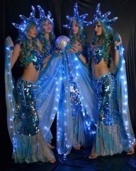 Under The Sea Costumes Diy Women, Underwater Theme Costume, Sea Costume Diy, Sea Theme Costume, Water Costume Ideas, Ocean Costume Ideas Sea Theme, Electric Daisy Carnival Outfits, Under The Sea Costumes, Sea Creature Costume