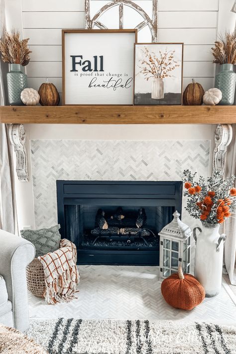 Warm and cozy fall living room Fall Living Room Mantle Decor, Minimalist Fall Fireplace Decor, Styling A Mantle For Fall, Fall Home Decor Living Room Cozy, Fall Decor Fireplace Ideas With Tv, Home Decor Fall 2023, Fall Home Decor Fireplace, Fall Decor Above Fireplace, Fall Decor In Front Of Fireplace