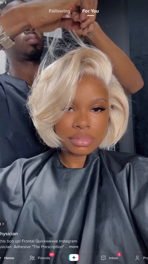 Wig Tiwa Style, Blonde Bun Black Women, Wet Look Bob Hair, Silver Bob Black Women, Short Blonde Wigs For Black Women, Blond Bob Black Women, Short Blonde Hairstyles For Black Women, Asymmetrical Bob Black Women, Blonde Quick Weave Black Women