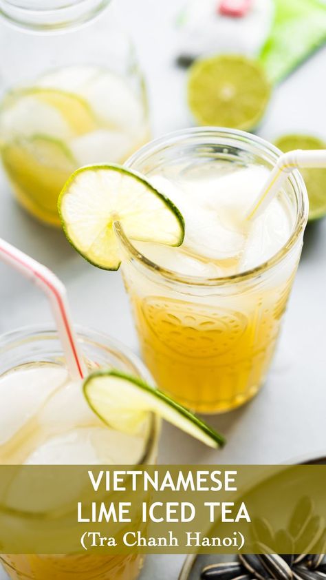 Vietnamese Lime Iced Tea (Tra Chanh Ha Noi) is a refreshing and thirst-quenching summer drink. It is easy and quick to make with simple ingredients. No refined-sugar is used. It is a very popular drink in Hanoi, Vietnam. #vietnamese #lime #tea #drinks Lime Tea Recipe, Vietnamese Iced Tea, Refreshing Iced Tea Recipes, Homemade Iced Tea Recipe, Vietnamese Drink Recipes, Asian Drinks Non Alcoholic, Vietnamese Cocktails, Vietnamese Drinks, Asian Potluck