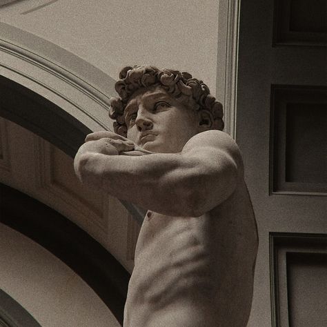 Dark Academia Playlist, Aesthetic Statue, Spotify Playlist Covers, Aesthetic Dark Academia, Roman Sculpture, Aesthetic Picture, Playlist Covers, 90s Vibes, Dark Academia Aesthetic