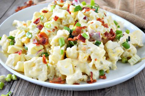 Keto Cauliflower Potato Salad Cauliflower Potato Salad, Red Potato Salad Recipe, American Potato Salad, Potato Salad Dill, Southern Style Potato Salad, Homemade Potato Salads, Cauliflower Potatoes Salad, Best Potato Salad Recipe, Best Egg Salad Recipe