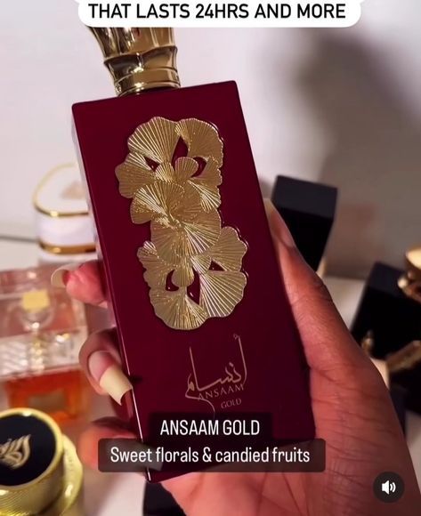 There's no innocence in Ansaam Gold as it features sweet floral fragrance which still gives off fruity flavors, and a bit of creamy note, right enough to bring him to his knees ✨🤤🥵 Ansaam Gold, Smell Good All Day, Arabian Perfume, Coconut Perfume, Perfume Collection Fragrance, Beautiful Hairstyle, Perfume For Men, Body Smells, Men's Fragrance