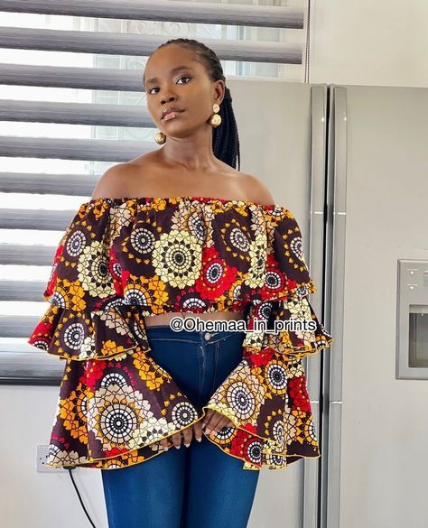 Ankara Tops For Ladies, Off Shoulder Ankara Top, Ankara Top And Skirt, Ankara Top Styles, Dope Fashion Outfits, African Print Top, Nigerian Fashion Ankara, Ankara Tops, African Tops