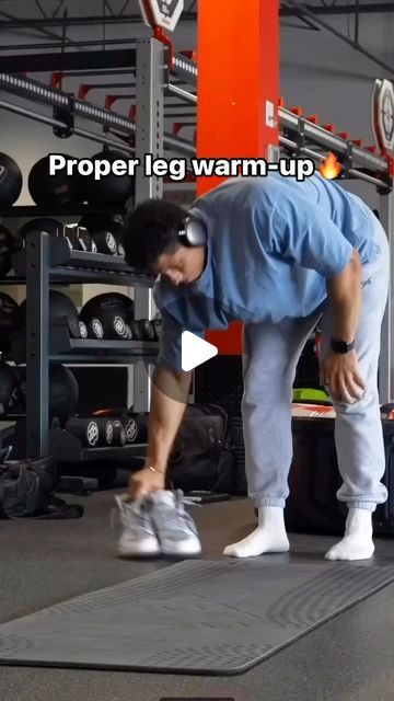 Double N Fitness on Instagram: "Tight hips?  Check out this warm-up routine for the dreaded leg day workout. Particularly focused on opening the hips, these quick exercises will be useful to most of us, since tight hips are super common.  Warming up like this will ensure you have enough mobility and range of motion to go through your workout with proper form.  Never skip leg day, and never skip a proper warm-up.  Follow me for more quality fitness knowledge.  #legs #legday #legdayworkout #legsday #mobility #stability #warmup #mobilitytraining #hipsopener #hipsmobility #hipsopening #hipsexercise #legdaywarmup #kneepain #tightmuscles #tighthamstrings #tighthips #lowbackpain #flexibility #flexibilitytraining #flexibilitygoals #flexibilityexercises #mobilityexercises #quads #hamstring #squat # Leg Workout Warm Up, Leg Day Warmup, Leg Warm Up Exercises, Leg Mobility Exercises, Leg Warmup, Leg Warm Up, Fitness Knowledge, Never Skip Leg Day, Leg Day Workout