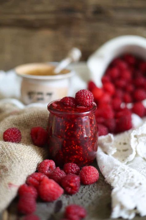 Clean raspberry preserves Low Sugar Jam, Jam Making, Hidden Sugar, Sugar Free Jam, Wildflower Honey, Raspberry Preserves, How To Make Jam, Jelly Recipes, Honey Recipes