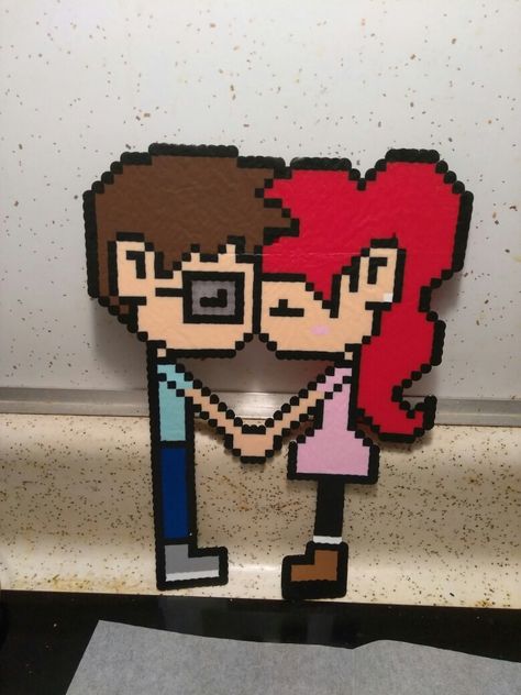 A Perler Bead Couple Couples Perler Beads, Perler Christmas, Melty Bead Designs, St Patties, Geeky Wedding, Melty Bead Patterns, Beads Patterns, Bead Projects, Melty Beads