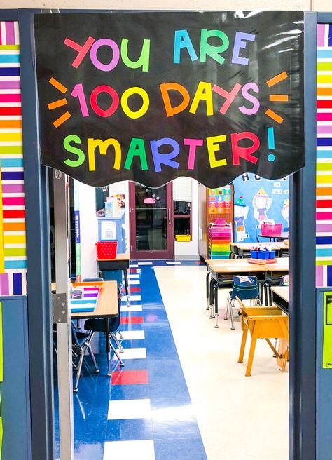 100 Days Bulletin Board Ideas, 100th Day Decorations School Ideas, 100th Day Of School Kindergarten Activities, 100 Days Door Decoration, 100 Day Of School Classroom Decorations, 100th Day Of School Theme Ideas, 100 Days Of School Photo Frame, 100 Day Of School Activities For Toddlers, 100th Day Of School Classroom Decorations