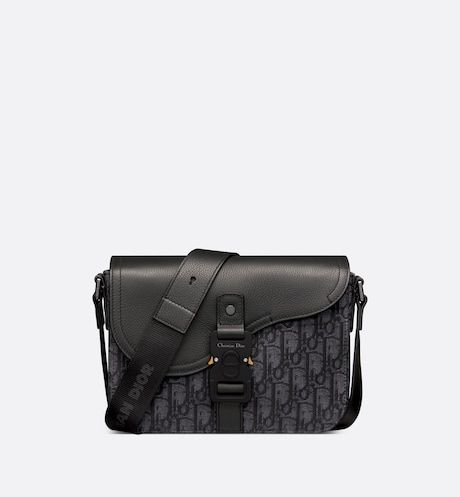 Dior Bag For Men, Dior Saddle Bag Men, Dior Men Bag, Masc Clothing, Luxury Bag Men, Mens Designer Bag, Expensive Bag, Men Dior, Men Bag