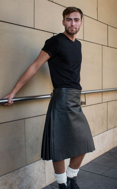 Male Skirt, Kilts Men, Men's Skirts, Men Skirt, Kilted Men, Black Kilt, Modern Kilts, Guys In Skirts, Men Wearing Skirts